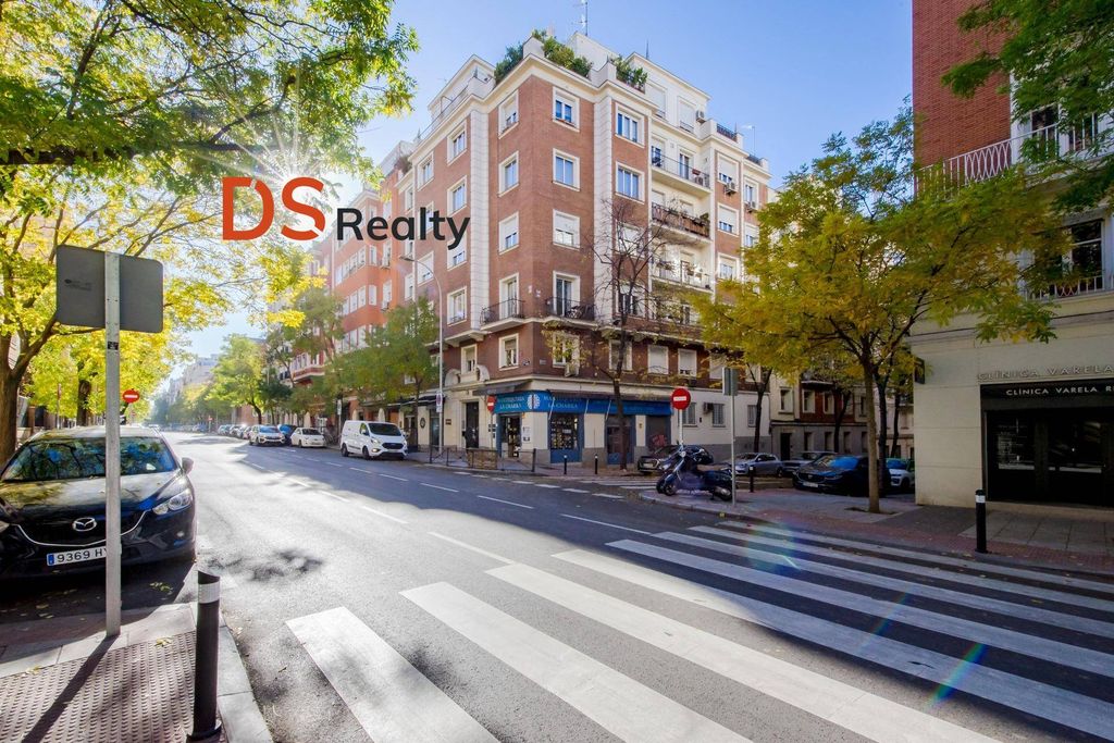 Appartement de luxe à vendre à Madrid, 980 000 €, Photo 2