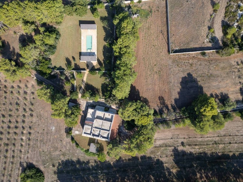 Luxury House for sale in Lecce, 1 150 000 €, Photo 3
