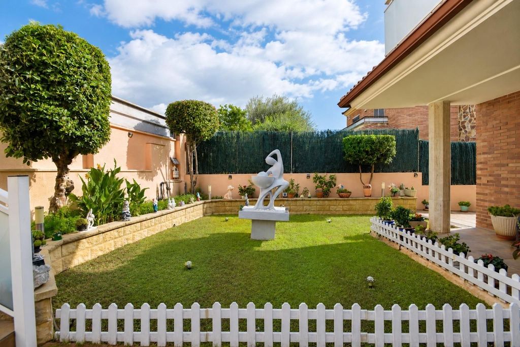 Maison de luxe à vendre à Cunit, 585 000 €, Photo 3