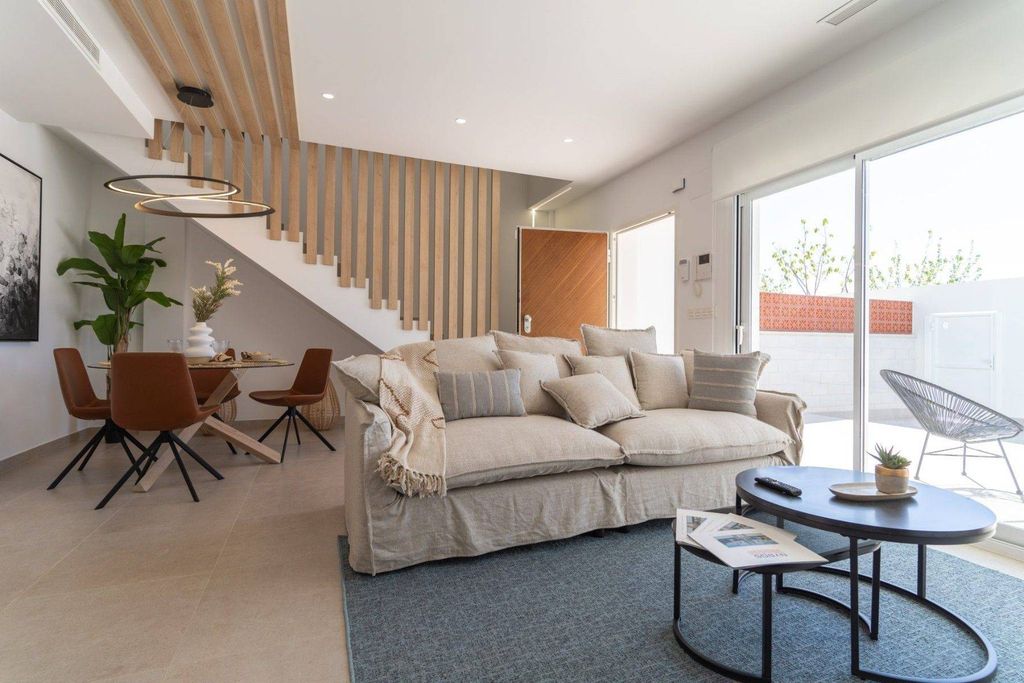 Luxury House for sale in Pilar de La Horadada, 548 000 €, Photo 2