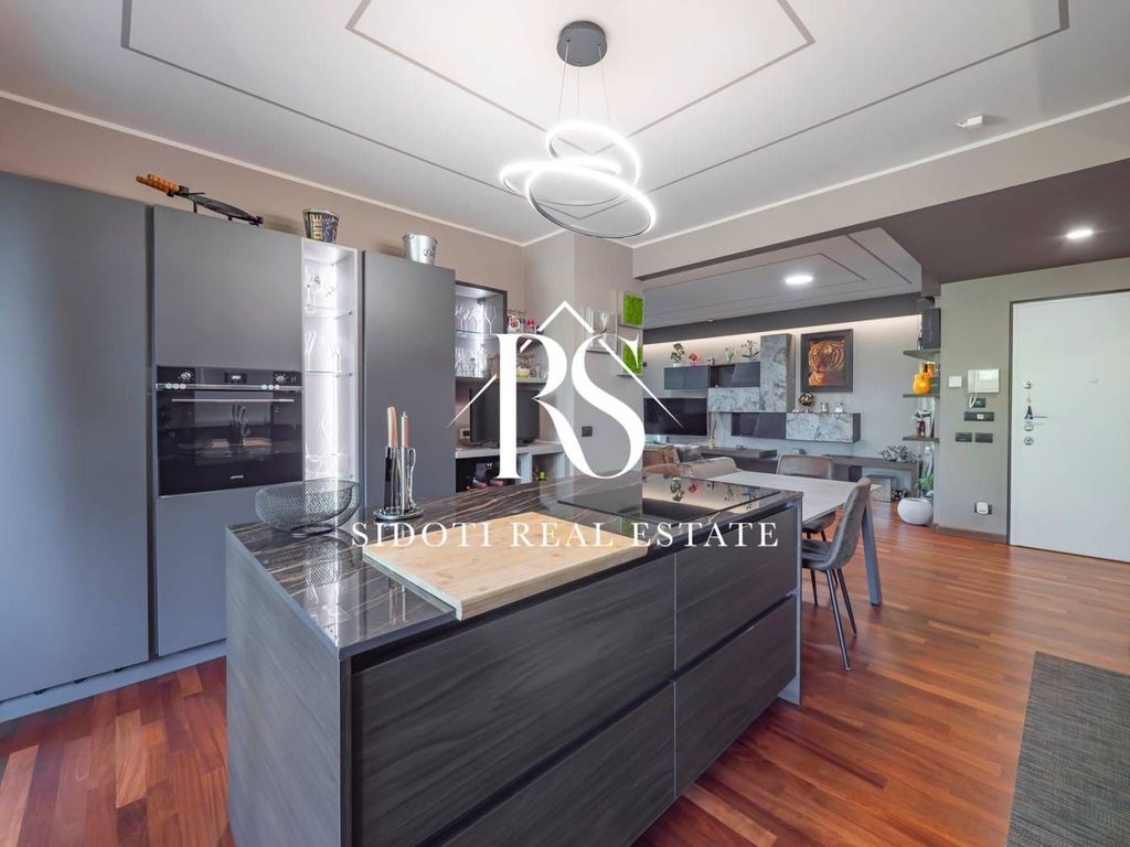 Luxury Apartment for sale in Segrate, 440 000 €, Photo 6
