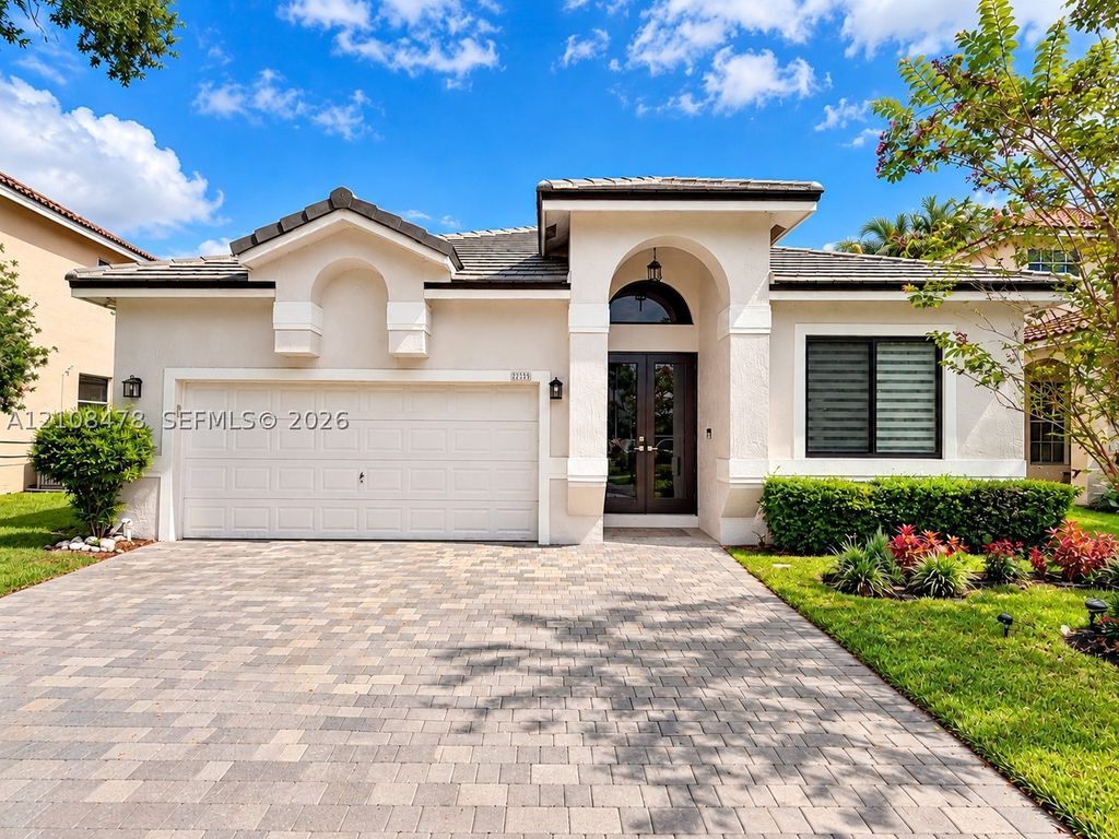 Luxury House for sale in Pembroke Pines, 559 505 €, Photo 1