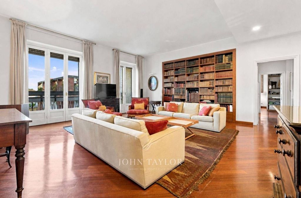 Luxury Apartment for sale in Milan, 4 200 000 €, Photo 1