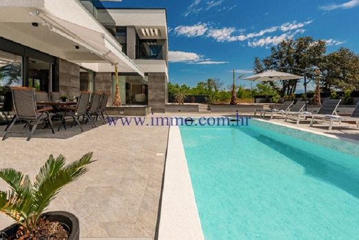 Maison de luxe à vendre à Zadar, 1 250 000 €, Photo 1