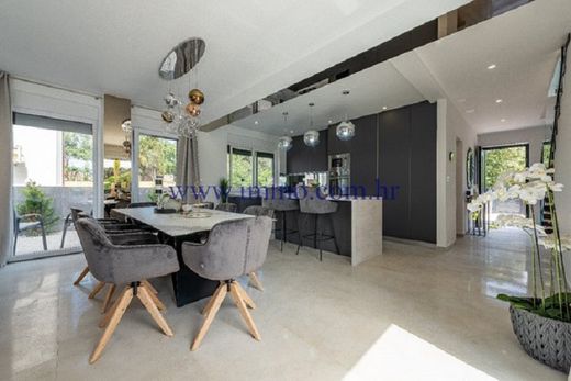 Maison de luxe à vendre à Zadar, 1 250 000 €, Photo 5