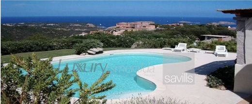 Luxury House for sale in Arzachena, 2 850 000 €, Photo 1