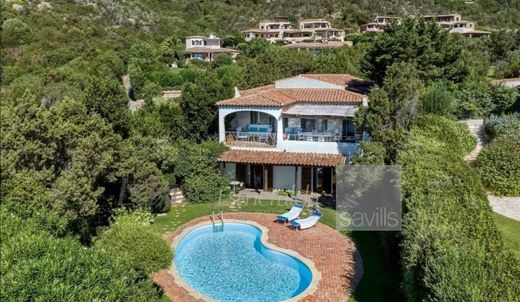 Luxury House for sale in Arzachena, 2 400 000 €, Photo 1