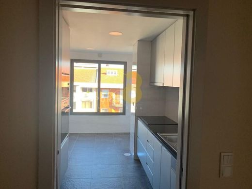 Appartement de luxe à vendre à Porto, 640 000 €, Photo 1