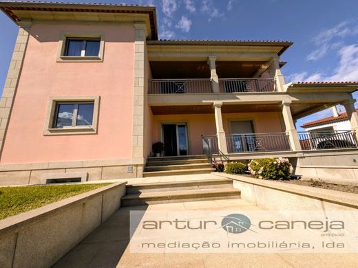 Maison de luxe à vendre à Arcos de Valdevez, 750 000 €, Photo 2