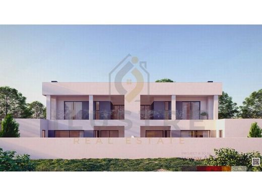 Luxury House for sale in Seixal, 675 000 €, Photo 7