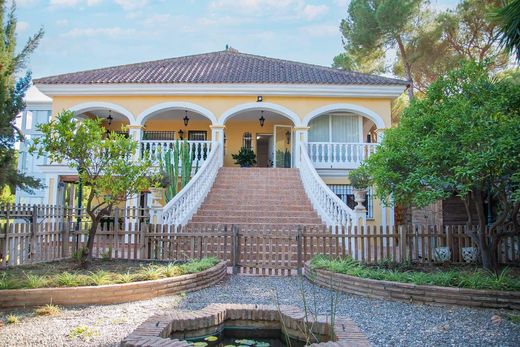 Luxury House for sale in Alhaurín de La Torre, 725 000 €, Photo 1