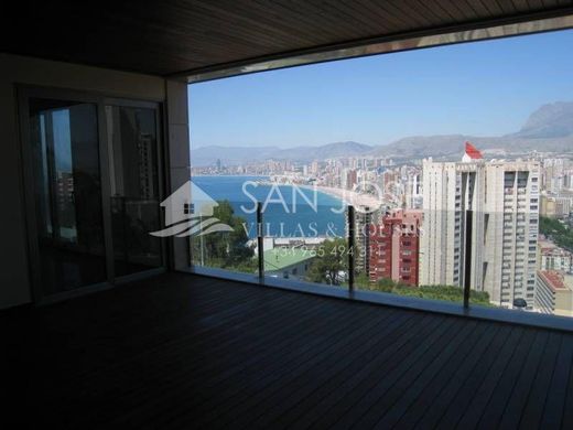 Luxury House for sale in Benidorm, 2 150 000 €, Photo 1