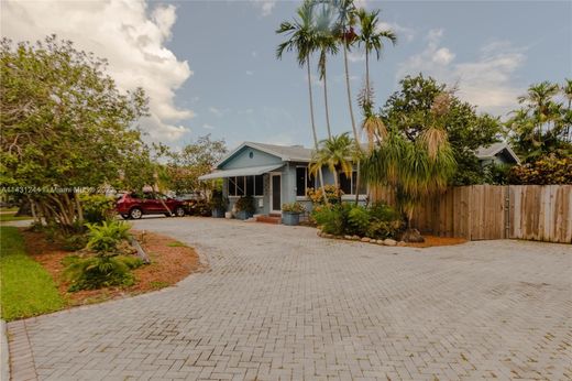 Luxury House for sale in Hollywood, 858 445 €, Photo 2