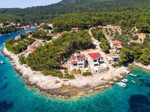 Maison de luxe à vendre à Korcula, 1 600 000 €, Photo 1