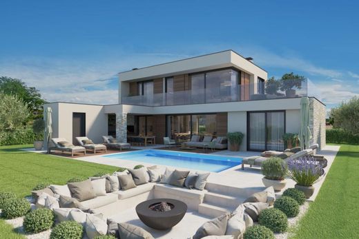 Maison de luxe à vendre à Porec, 715 000 €, Photo 1