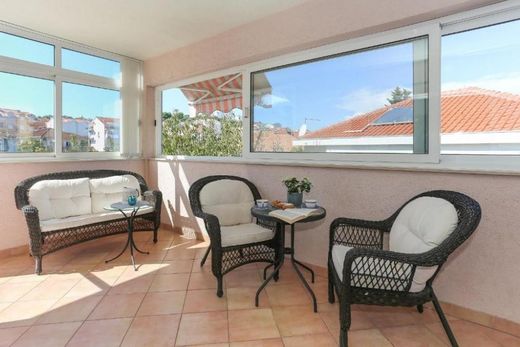 Maison de luxe à vendre à Ciovo, 1 290 000 €, Photo 2