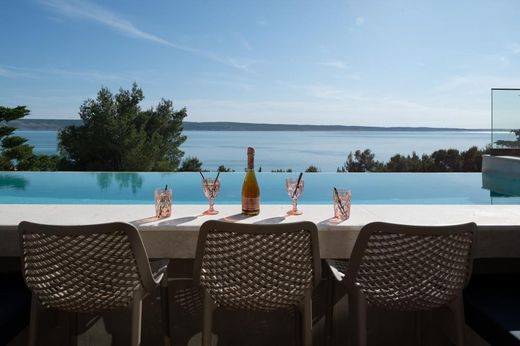 Maison de luxe à vendre à Starigrad, 1 790 000 €, Photo 4