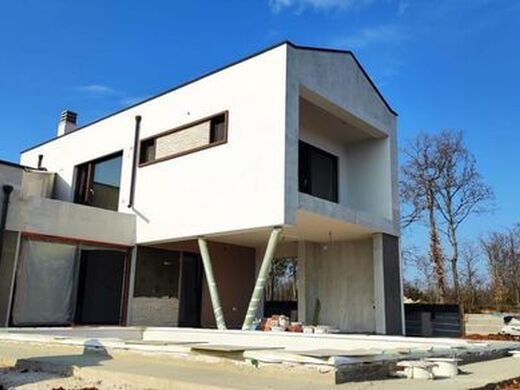 Maison de luxe à vendre à Krnica, 0 €, Photo 5