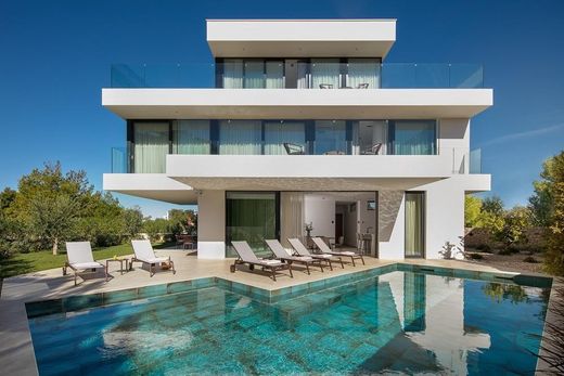 Luxury House for sale in Zadar, 0 €, Photo 4