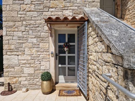 Maison de luxe à vendre à Svetvincenat, 790 000 €, Photo 6