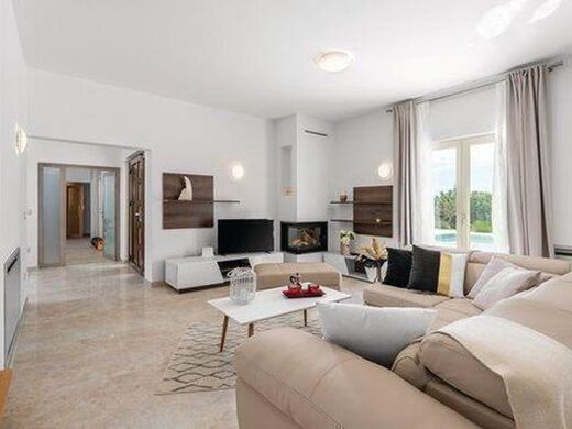 Maison de luxe à vendre à Vodnjan, 2 000 000 €, Photo 7