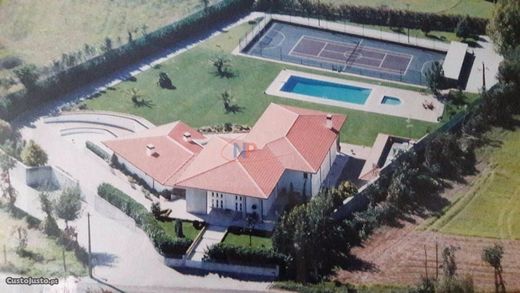 Maison de luxe à vendre à Guimarães, 870 000 €, Photo 1