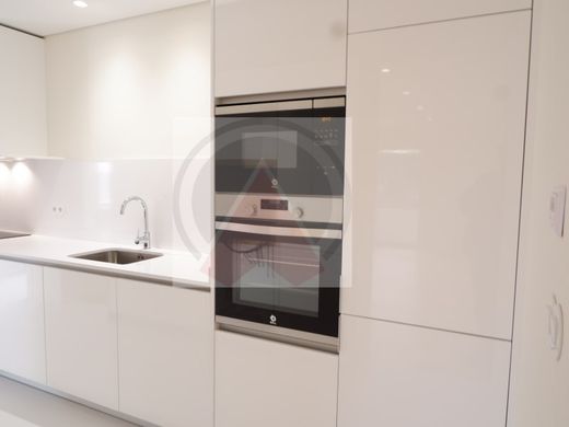 Appartement de luxe à vendre à Porto, 545 000 €, Photo 3
