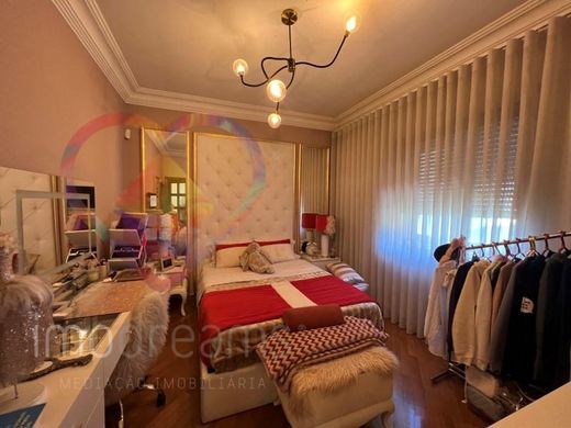 Luxury House for sale in Gondomar, 780 000 €, Photo 4