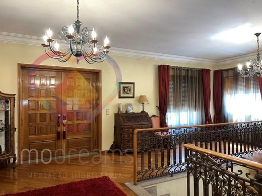 Luxury House for sale in Gondomar, 780 000 €, Photo 3