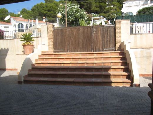 Maison de luxe à vendre à Oliva, 550 000 €, Photo 5