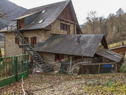 Maison de luxe à vendre à Les, 800 000 €, Photo 4