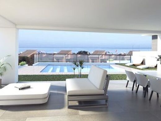 Luxury House for sale in Castillo de La Duquesa, 770 000 €, Photo 1