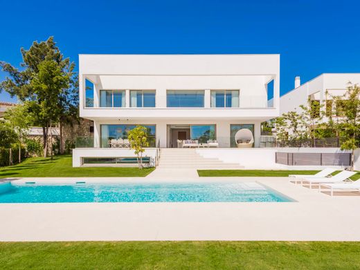 Maison de luxe à vendre à Marbella, 2 590 000 €, Photo 1