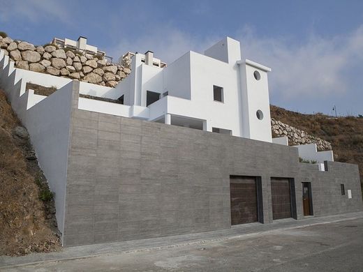Luxury House for sale in Torrox, 555 000 €, Photo 3