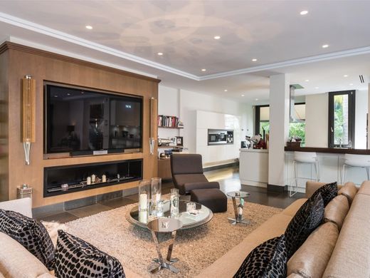 Luxury House for sale in Marbella, 2 950 000 €, Photo 7