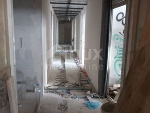 Appartement de luxe à vendre à Pula, 550 000 €, Photo 7