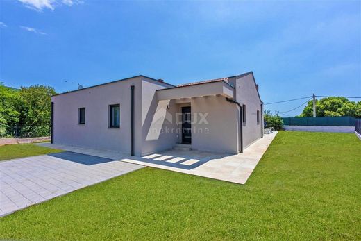 Maison de luxe à vendre à Labin, 490 000 €, Photo 5