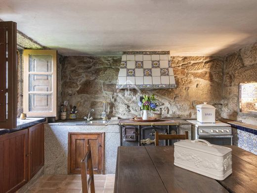 Luxury House for sale in Borbén, 750 000 €, Photo 1
