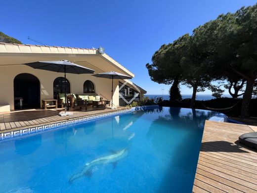 Maison de luxe à vendre à Sant Feliu de Guíxols, 1 680 000 €, Photo 2