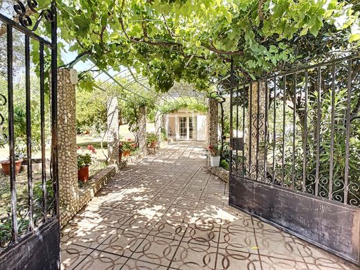 Luxury House for sale in Maó, 1 000 000 €, Photo 2