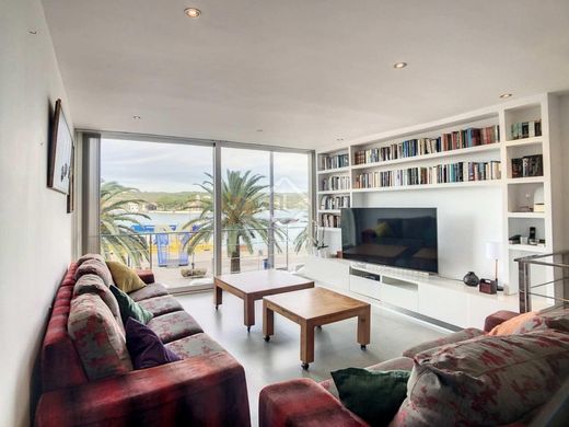 Luxury House for sale in Maó, 995 000 €, Photo 3