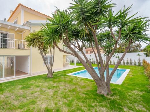 Luxury House for sale in Seixal, 850 000 €, Photo 2