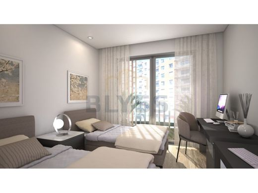 Luxury Apartment for sale in Odivelas, 785 000 €, Photo 2