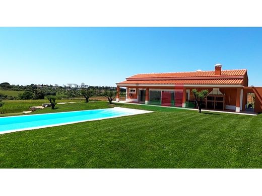 Luxury House for sale in Rio Maior, 900 000 €, Photo 3