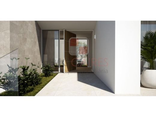 Luxury House for sale in Calheta, 1 290 000 €, Photo 2