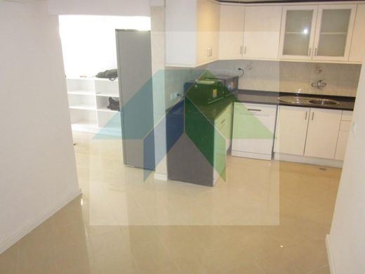 Maison de luxe à vendre à Lisbon, 555 000 €, Photo 5