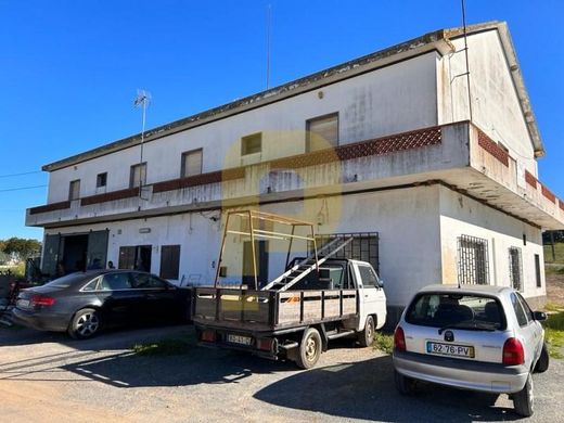 Luxury House for sale in Ourique, 550 000 €, Photo 1