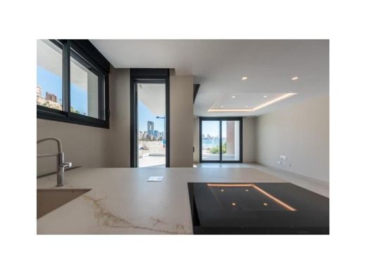 Luxury Apartment for sale in Benidorm, 1 650 000 €, Photo 2