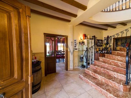 Luxury House for sale in Pinoso, 680 000 €, Photo 6