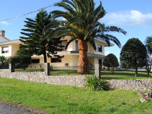 Maison de luxe à vendre à Illa de Arousa, 1 200 000 €, Photo 1